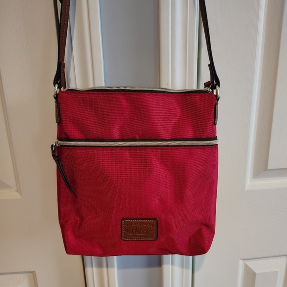 G.H. Bass & Co. Handbags - G.H.Bass Red Canvas Crossbody Bag